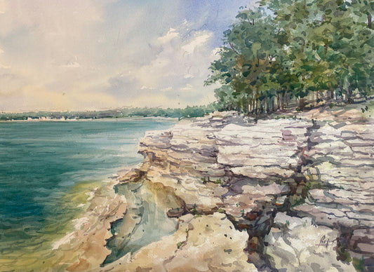     Crystal Clear Waters,Cave point 